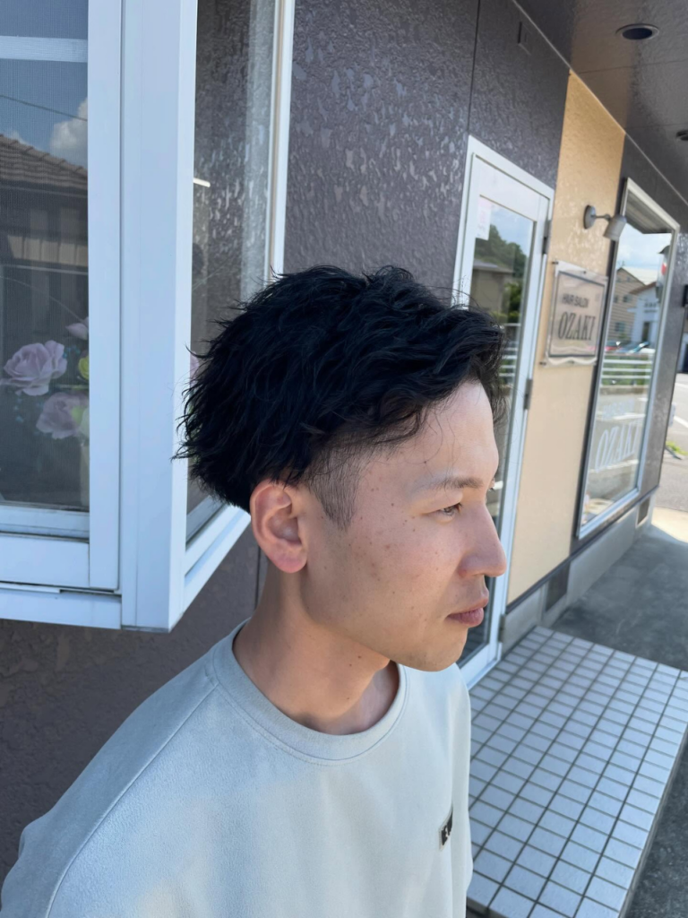 ツーブロックのツイストスパイラル